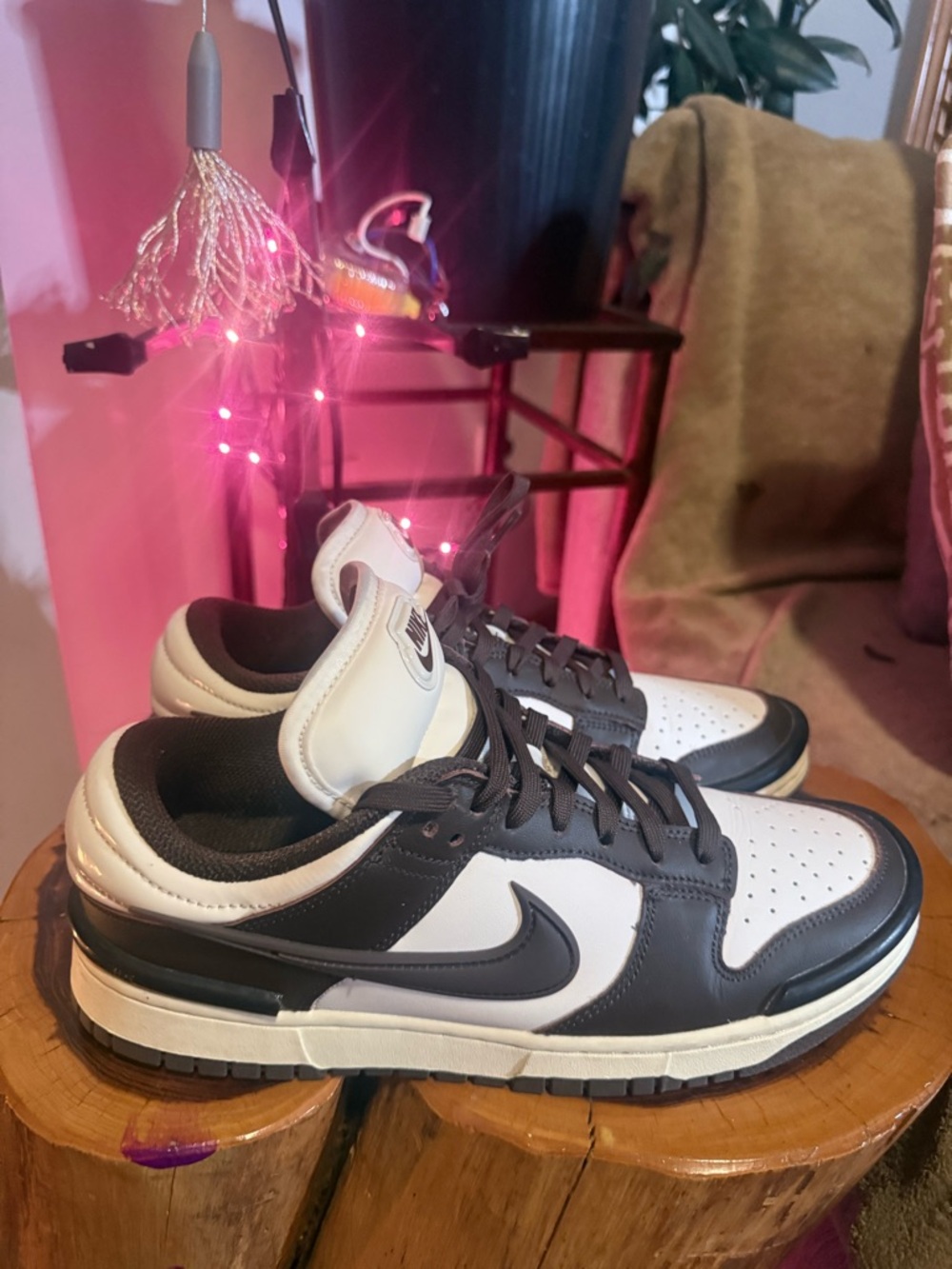 Nike women’s Dunk Low Twist size 10.5 just like New!